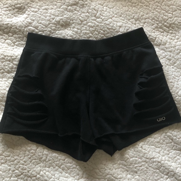 ALO Yoga | Shorts | Alo Yoga Ripped 
